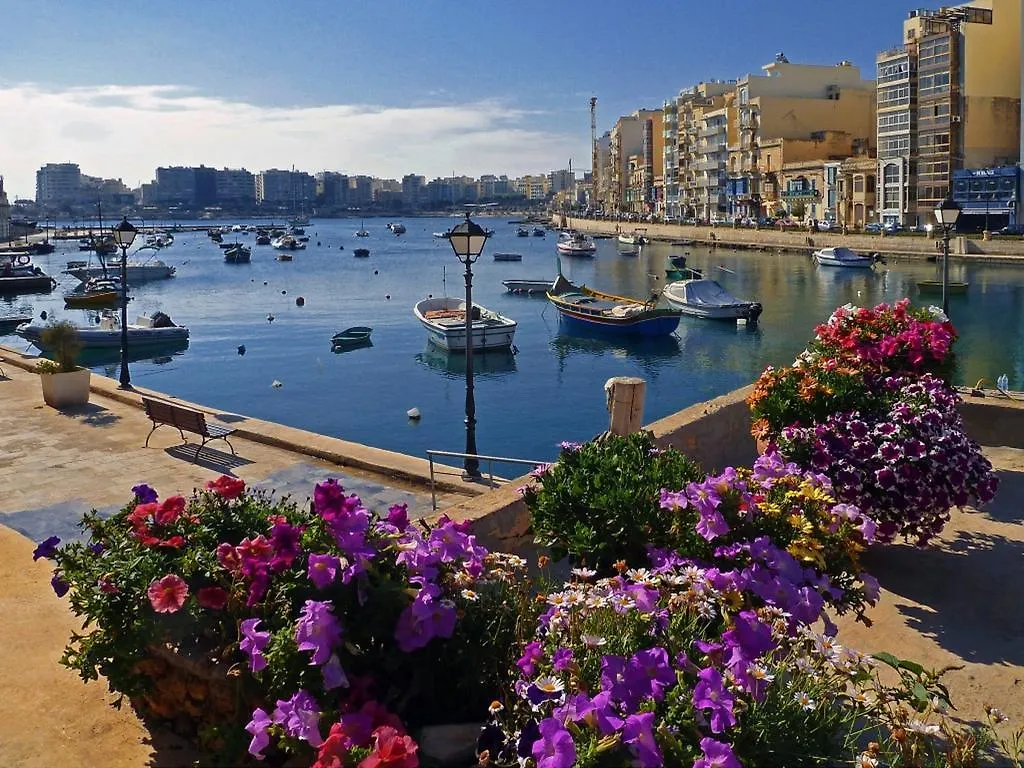 Bayside Apartments Saint Julian's Malta